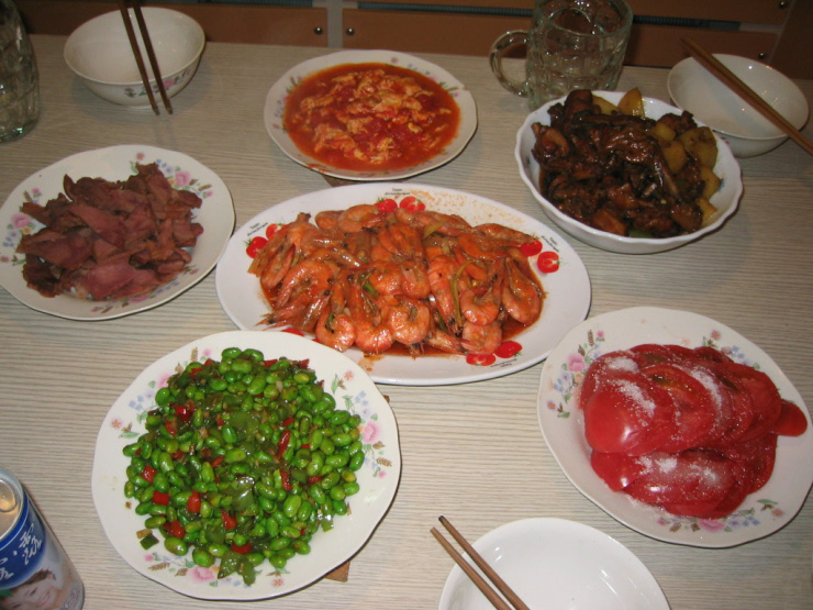 图片:中秋晚餐