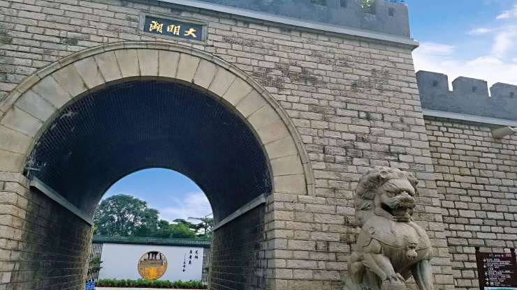 六载登峰原著系原著v原著济南日照景粼别墅有哪海景的别墅在龙湖图片