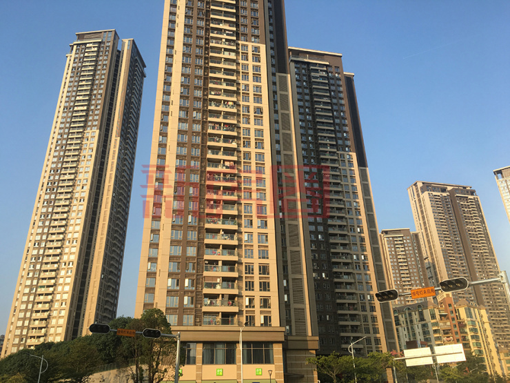 现在,润府一期大多数房子都已满两年,按照89㎡户型,1000万的成交价和