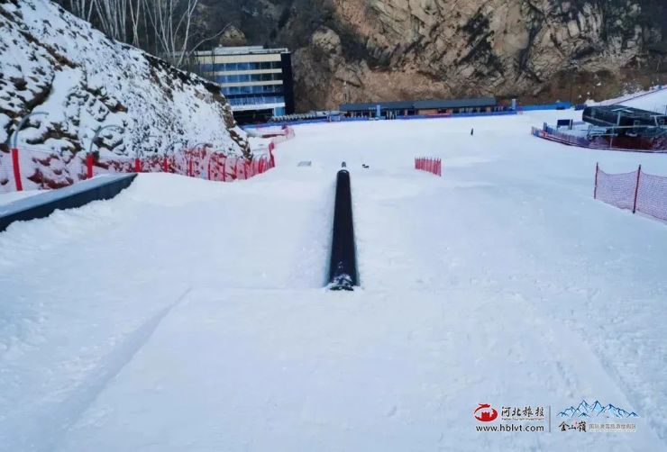 河北旅投金山岭滑雪场走进三月春雪治愈无处安放的心