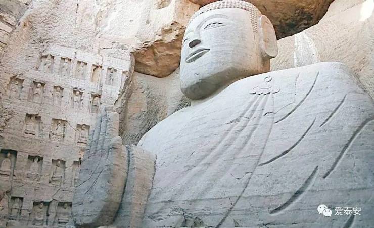 为加快白佛山景区建设进度,确保明年如期开园,近期,大佛殿,舍利宫