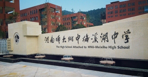 醉不行:我也是醉的不行了表示无奈,郁闷和无语例句:金公馆有认筹优惠?