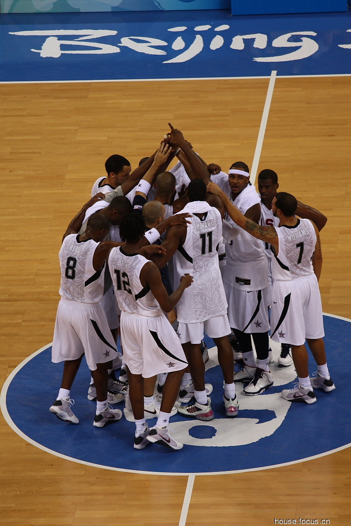 gdp猥琐_猥琐男(3)