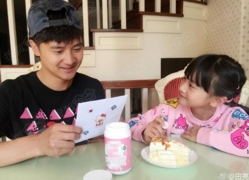 爸爸去哪儿_爸爸去哪儿广告收入(3)