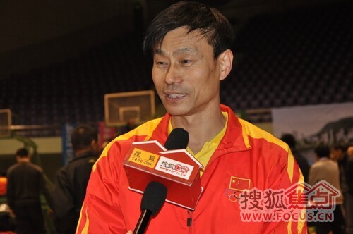 2011年3月20日"颐和地产杯"乒乓球精英邀请赛盛大开幕