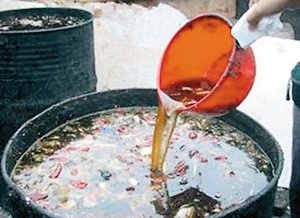 爱丽丝梦游仙境_月收入1000选择梦游(3)