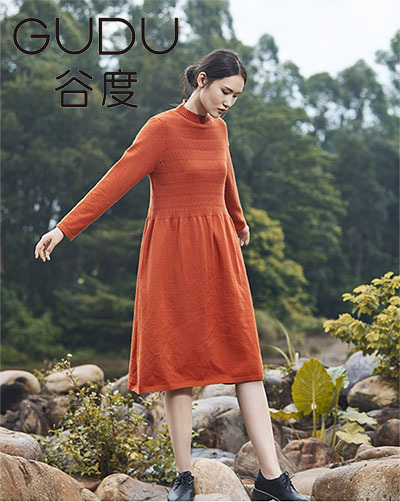 谷度亚麻女装时髦的亚麻红裙hold得住气场去得了年