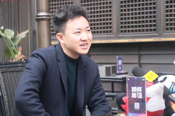 人物专访戴文康贰麻酒馆国潮酒颠覆你对酒吧的认知