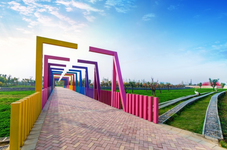 生命谷公园实景在这里,畅达是出行的良伴,地铁高铁帷幄全城:郑州西