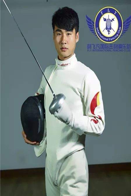 颁奖嘉宾 杨胜利安徽省击剑队主教练   国家高级教练员越南国家队创始