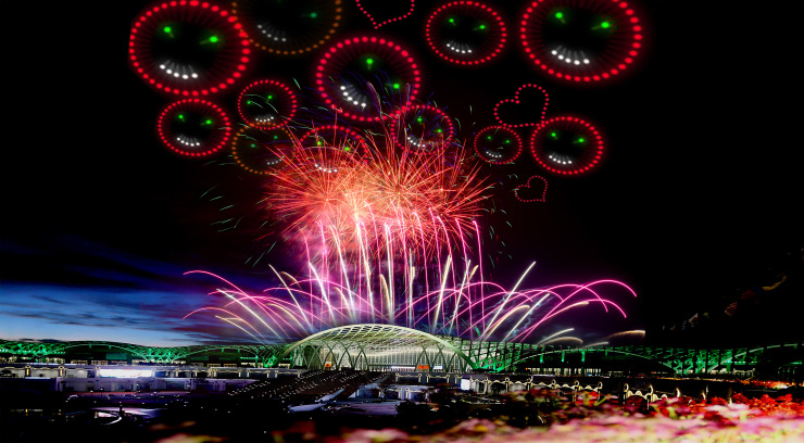 特制的"金蝴蝶""笑脸""和平鸽"等姹紫嫣红,璀璨唯美的经典烟花造型,将