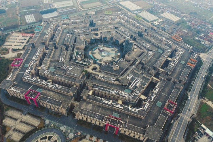 沪版"五角大楼"大面积闲置