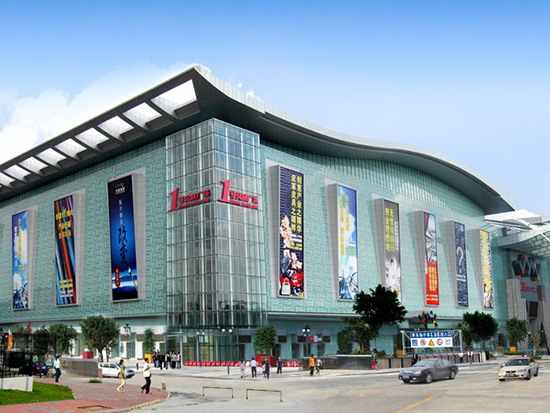 另外在商业上,小编认为平湖甚至优胜宝安,最起码平湖有深圳最大的电子