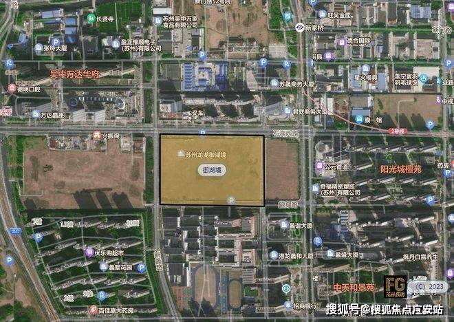 处电话地址咨询:400-8778-334【营销中心热线】项目西面是4a级景区