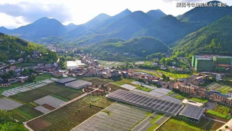 建始高坪花硒谷恩施花硒谷花硒谷康養小鎮產權多少年