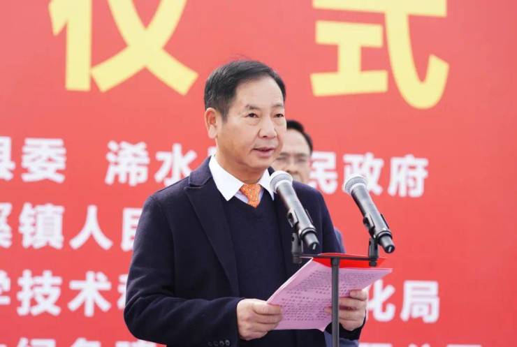 立足新起点湖北新明珠绿色建材二期生产线项目举行开工仪式