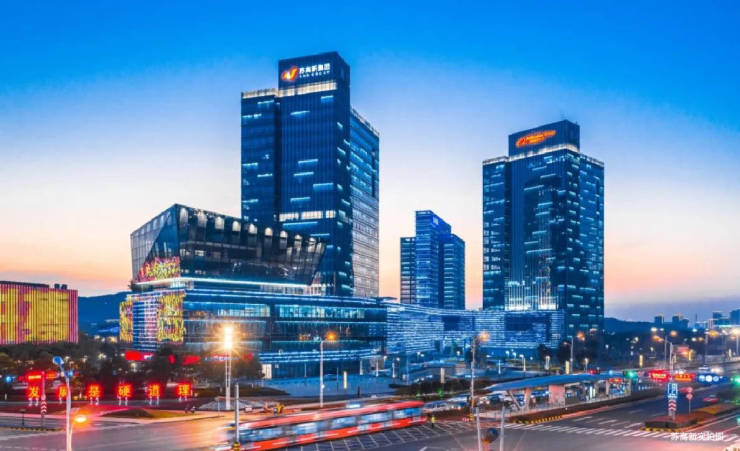 苏州仁恒澜庭湾营销中心楼盘首页售楼处电话姑苏区152平奢华洋房