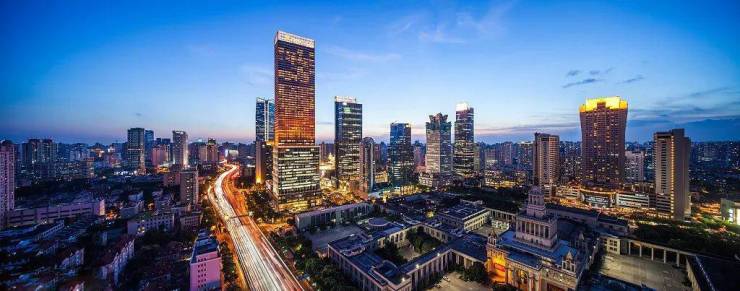 天玺华府城市封面重塑石门建筑地标