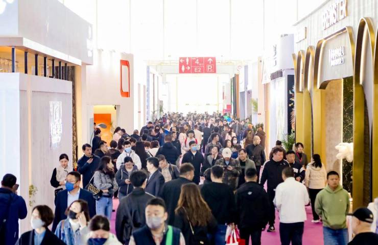 央行、外汇局抉择缩短银行间外汇市场生意光阴