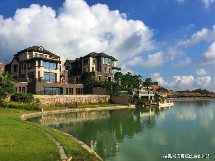 钦州房产>钦州房产资讯>钦州房产市场>莲湖山庄别墅(莲湖山庄别墅)