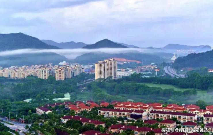 雅居乐凯茵云顶售楼处凯茵云顶欢迎您首页网站楼盘价格容积率户型