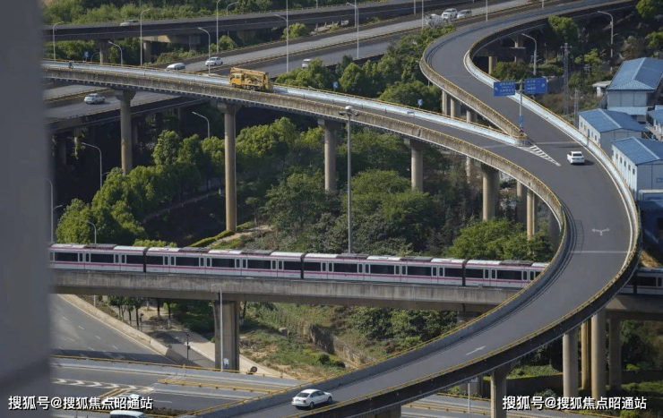 昆明保利城【保利城】价格-工程进度-楼面价-最新消息-项目电话-昭通