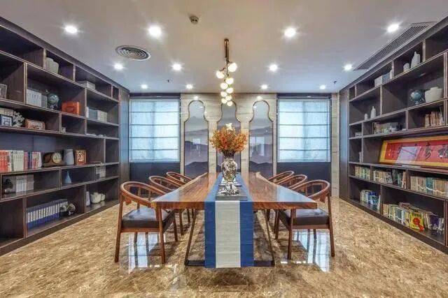 2026广州养老一键通!越秀海颐苑地址、收费、电话全知晓便捷服务触手可及(图1)