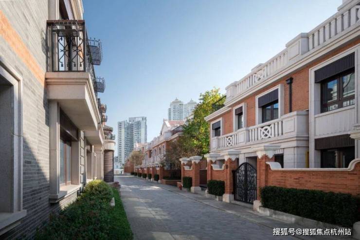 露香园天誉(售楼处)-露香园天誉销售中心-环境-户型-价格-地址-楼盘详情-配套-电话-交房时间-配套-电话-交房时间(图10)