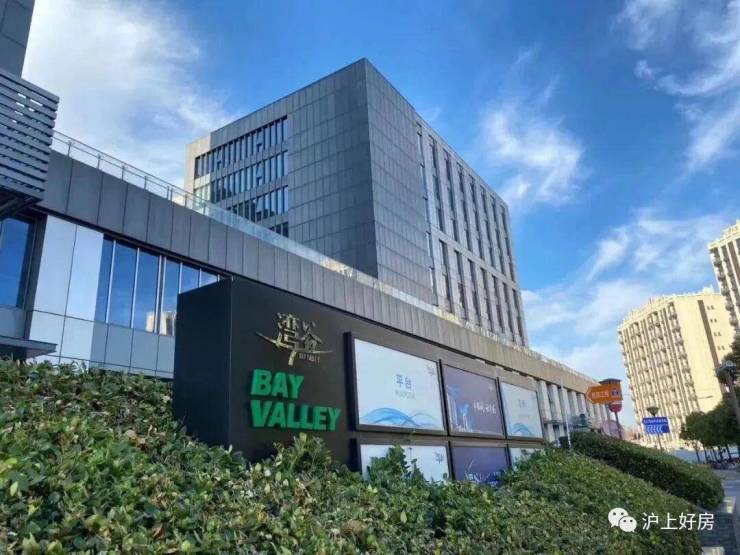 鑫湾甲邸官方营销中心售楼处_24小时预约热线鑫湾甲邸楼盘容积率绿化率最新报价户型图高清实拍周边配套详情(图12)