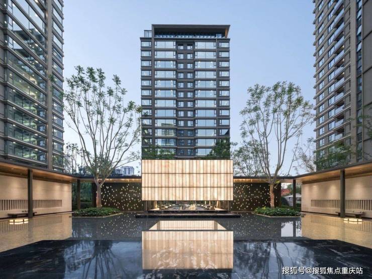 成都龙湖滨江峯萃购房咨询热线官方发布本月最新优惠政策案场直连无中介专属服务(图1)