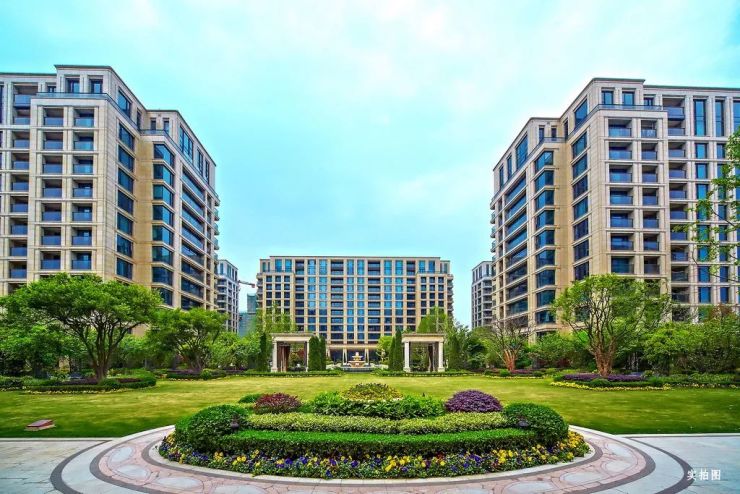 地产观察超越时间之美绿城经典二代高层解读