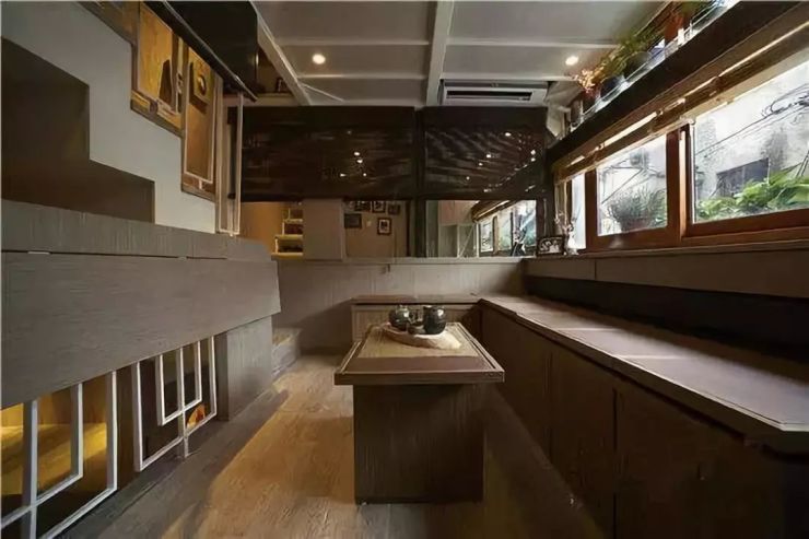 上海弄堂里的24㎡老馄饨铺逆天大改造,“居住+营业”两不误,简直堪称神变形!-上海搜狐焦点