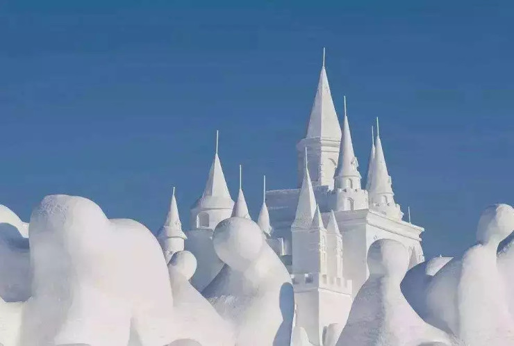 投资数十亿的"冰雪之星"破土动工!没办法临港就是这么强大!