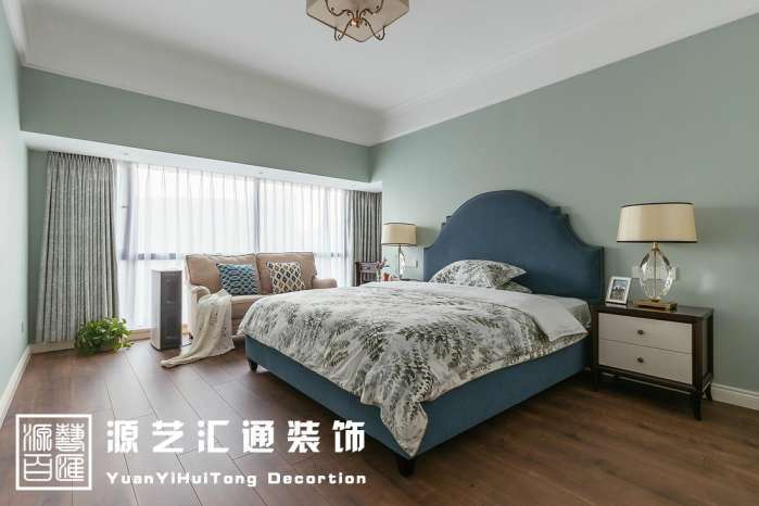 【男孩房】:小小的空间,充满生气,寄予了房主对儿子的爱,希望他是个